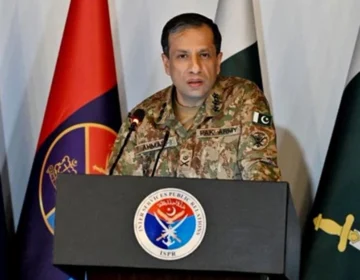 DG ISPR Lieutenant General Ahmed Sharif Chaudhry addressing a press conference in Rawalpindi regarding Balochistan security.