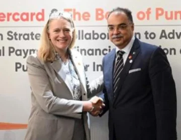 Mastercard and Bank of Punjab leadership meeting in Karachi for digital payments partnership
