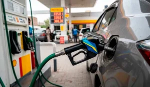 A fuel pump nozzle inserted in vehicle fuel tank for refueling at a petrol pump