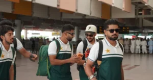 Pakistan cricket team at the airport.