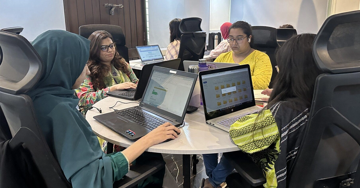 Working women facing social and professional challenges at work environment in Pakistan